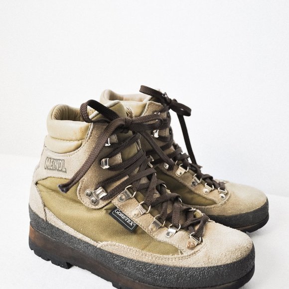 Meindl Gore-Tex Hiking Boots - Picture 8 of 12
